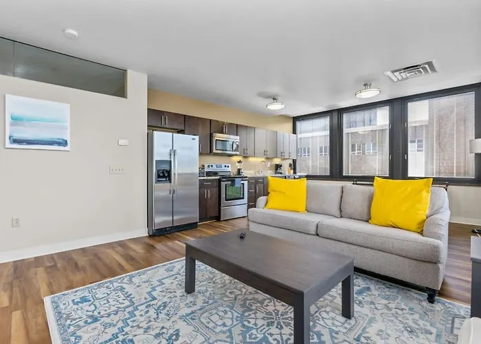 2br Downtown With Gym & Deck Pittsburgh
